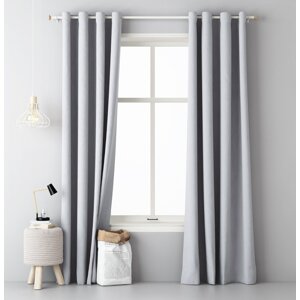 Světle šedý jednobarevný závěs pro kruhy AURA 140 x 250 cm