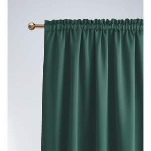 Elegantní tmavě zelený zatemňující závěs na řasící pásku 140 x 280 cm