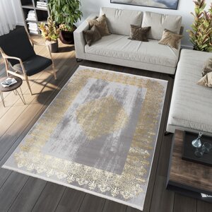 Moderní šedý koberec s orientálním vzorem Šířka: 140 cm | Délka: 200 cm